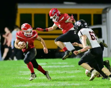 Trace Furman has 4 rushing touchdowns in Montgomery's 35-14 win vs. Towanda